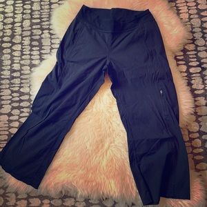 Lulu lemon wide leg pant